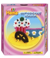 Con este pequeño pack my pocket hama cup cake, tendrás todo lo necesario para empezar con creaciones hama beads midi.